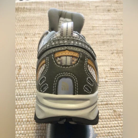 NORTH FACE Sz 8.5/40 Euro Great support for running/walking/hiking! - Picture 3 of 3